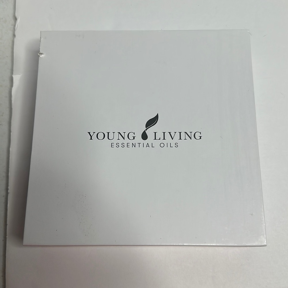 COPY - NIB Young Living STELLA ROLLER BOTTLE SET